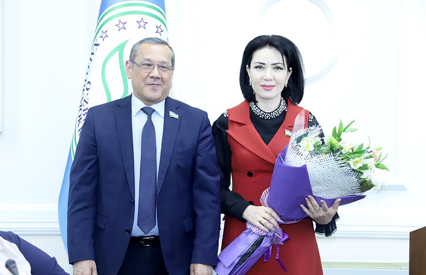 Зулайхо Акрамова «Дўстлик» ордени билан мукофотланди