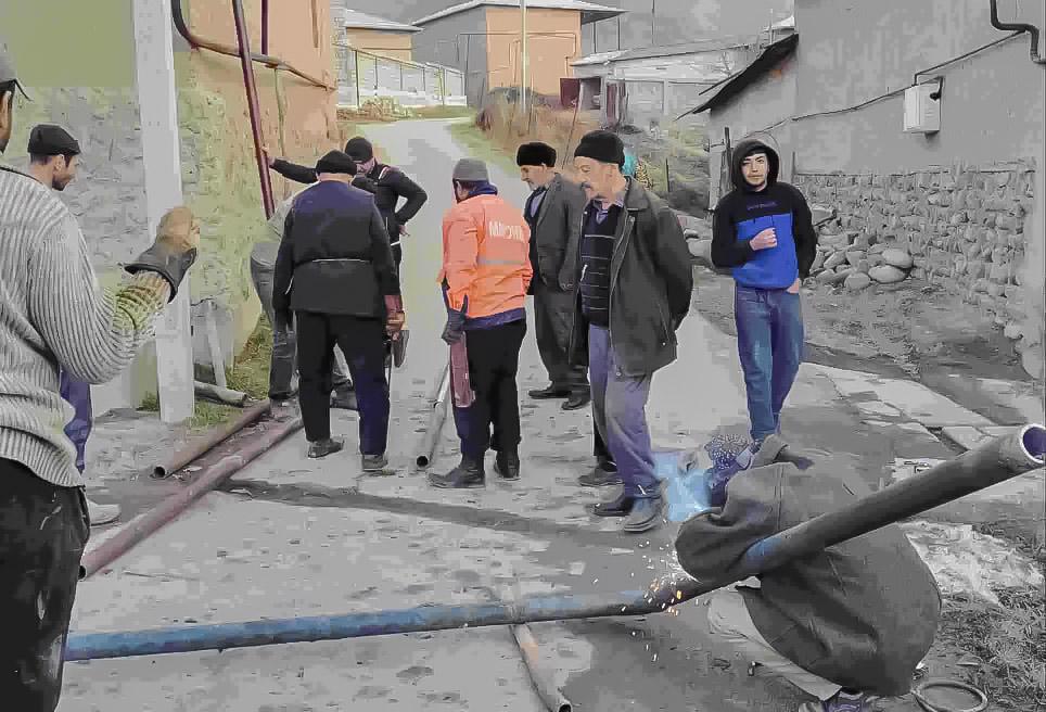 Deputat ko‘magida Parkent tumanida 250 ta xonadonda tabiiy gaz quvurlari yangilandi va gaz bilan ta’minlandi