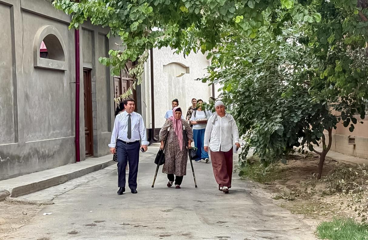 Deputat aholi muammolarini o‘rgandi va amaliy yordam ko‘rsatdi