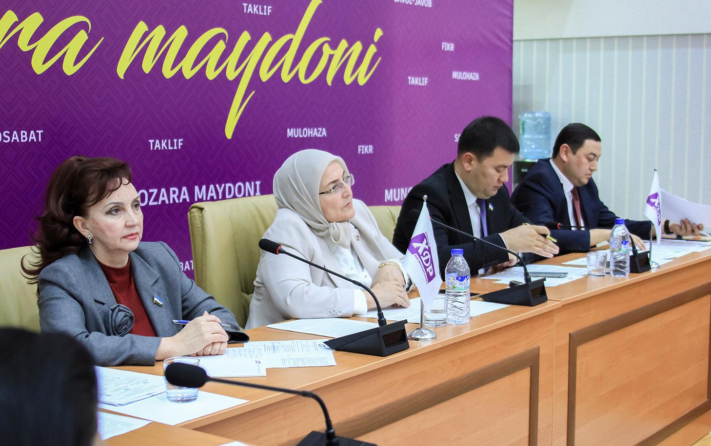 Yangi ish o‘rinlari yaratish va aholi bandligini ta’minlash holatini o‘rganish yakunlari bo‘yicha jamoatchilik eshituvi o‘tkazildi