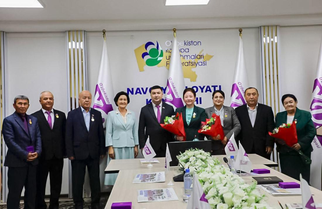 Navoiy viloyatida partiyaning 34 yilligi munosabati bilan tadbir