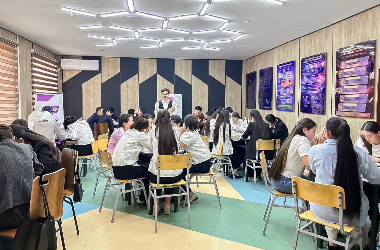 Chirchiq shahrida “Siyosatdagi yoshlar” intellektual turniri o‘tkazildi