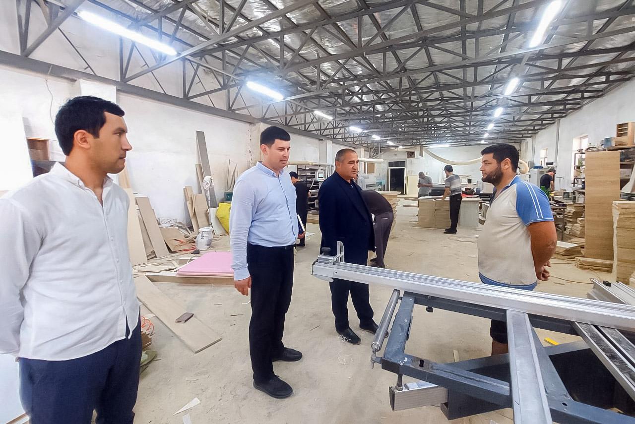 Deputat Merganovulda bandlik va kambag‘allikni qisqartirish dasturlari ijrosini o‘rgandi