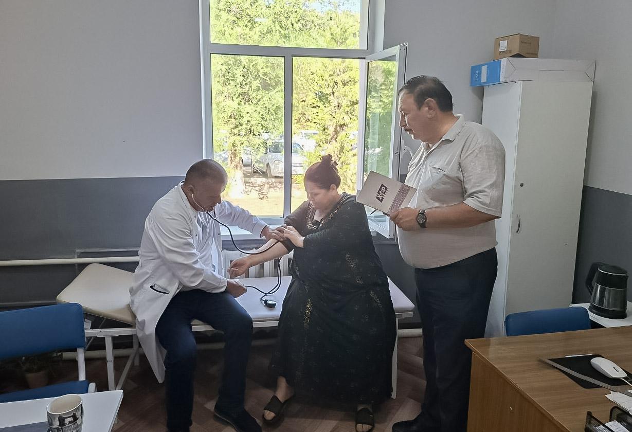 Ellikqal’ada aholi bepul tibbiy ko‘rikdan o‘tkazildi