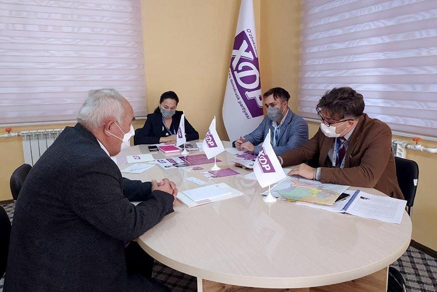 Халқаро кузатувчилар билан учрашув