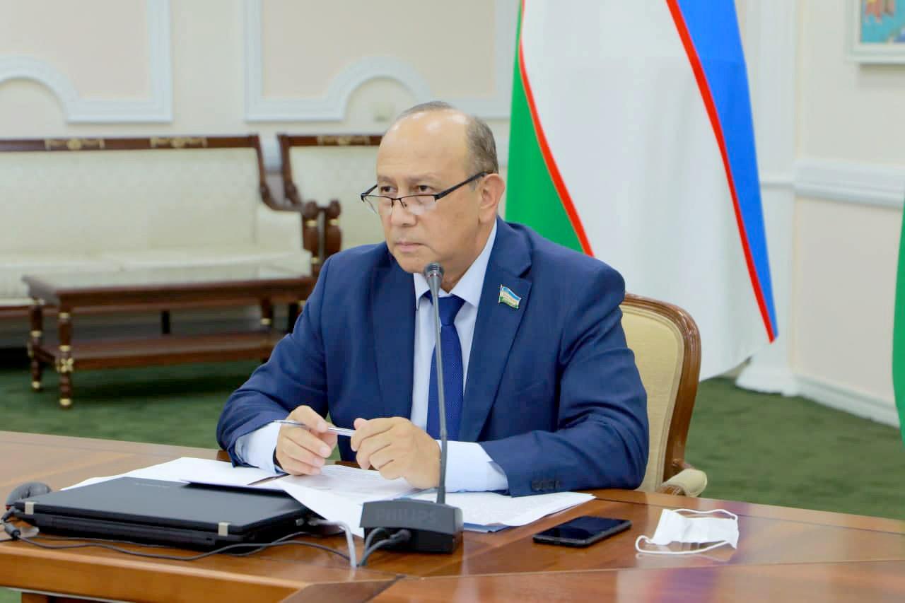 Ўзбекистон байроғи — ор-номус, шон-шараф рамзи