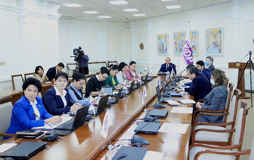 Қўшма йиғилишда Янги Ўзбекистоннинг 2022–2026 йилларга мўлжалланган тараққиёт стратегияси лойиҳаси муҳокама қилинди 