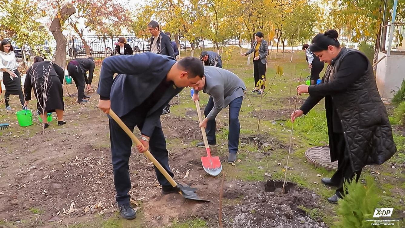 Fraksiya deputatlari “Yashil makon” loyihasida bugun ham faol qatnashdi (video)