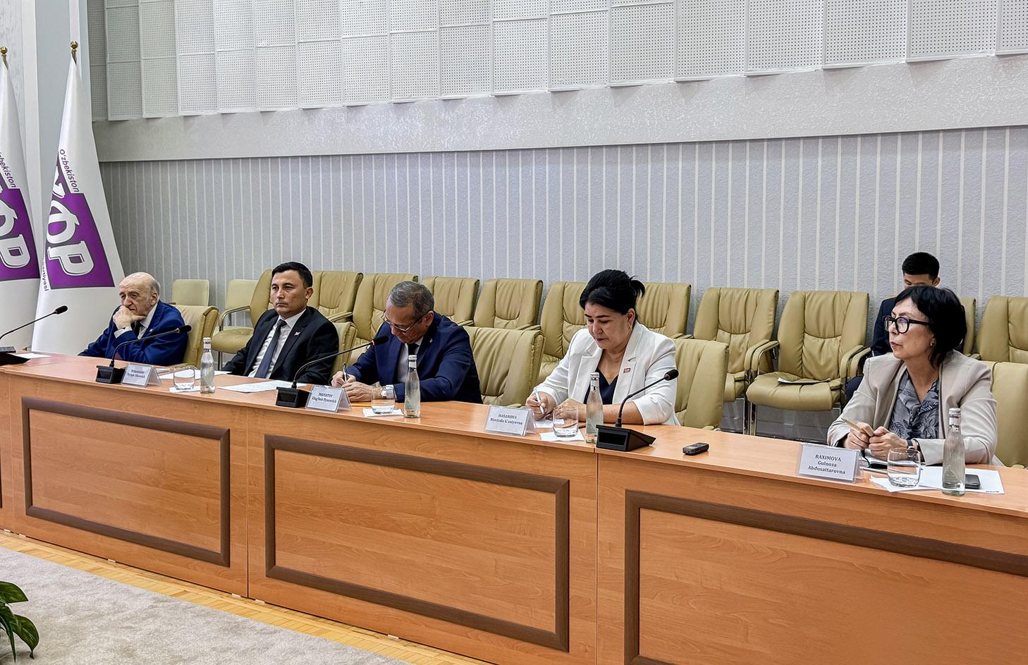 YEXHTning Demokratik institutlar va inson huquqlari bo‘yicha byurosi vakillari bilan uchrashuv