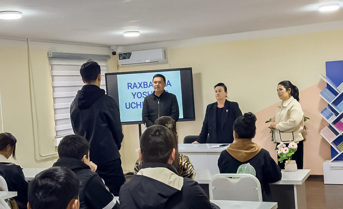 Депутат ёшлар билан очиқ мулоқот ўтказди