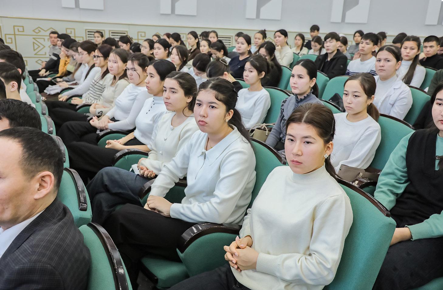 Депутатлик ва жамоатчилик назорати кучайтирилади