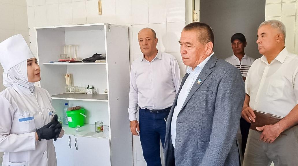 Denovdagi tibbiyot birlashmasi faoliyati o‘rganildi