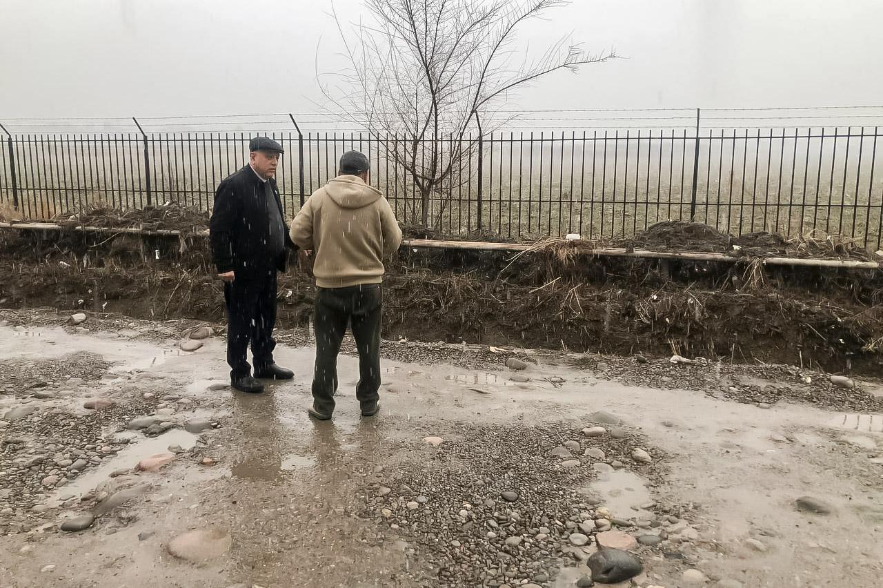 Депутатимиз дархонликларнинг муаммоларини ҳал қилишга бел боғлади