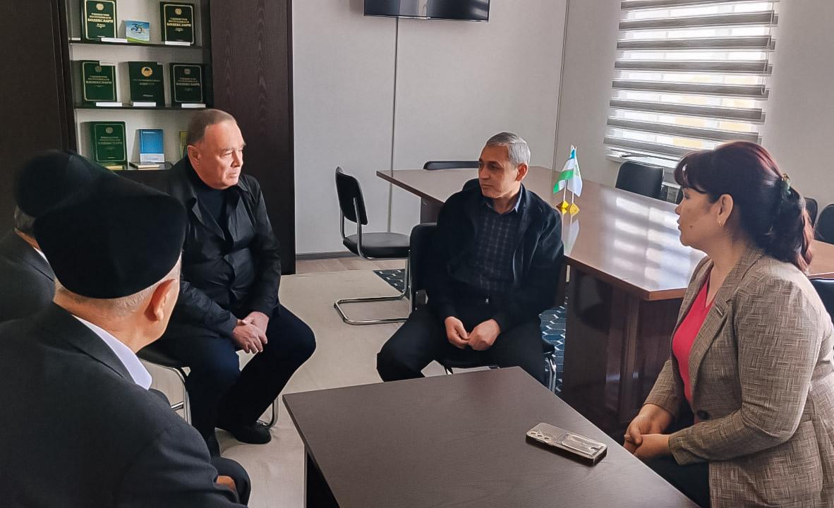 Deputatimiz Zominda fuqarolar bilan uçraşdi