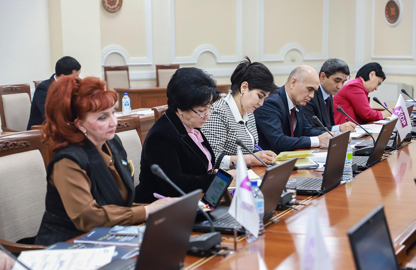 Партиянинг дастуридаги мақсад ва вазифаларга ҳамоҳанг бўлган ҳужжатлар муҳокама қилинди