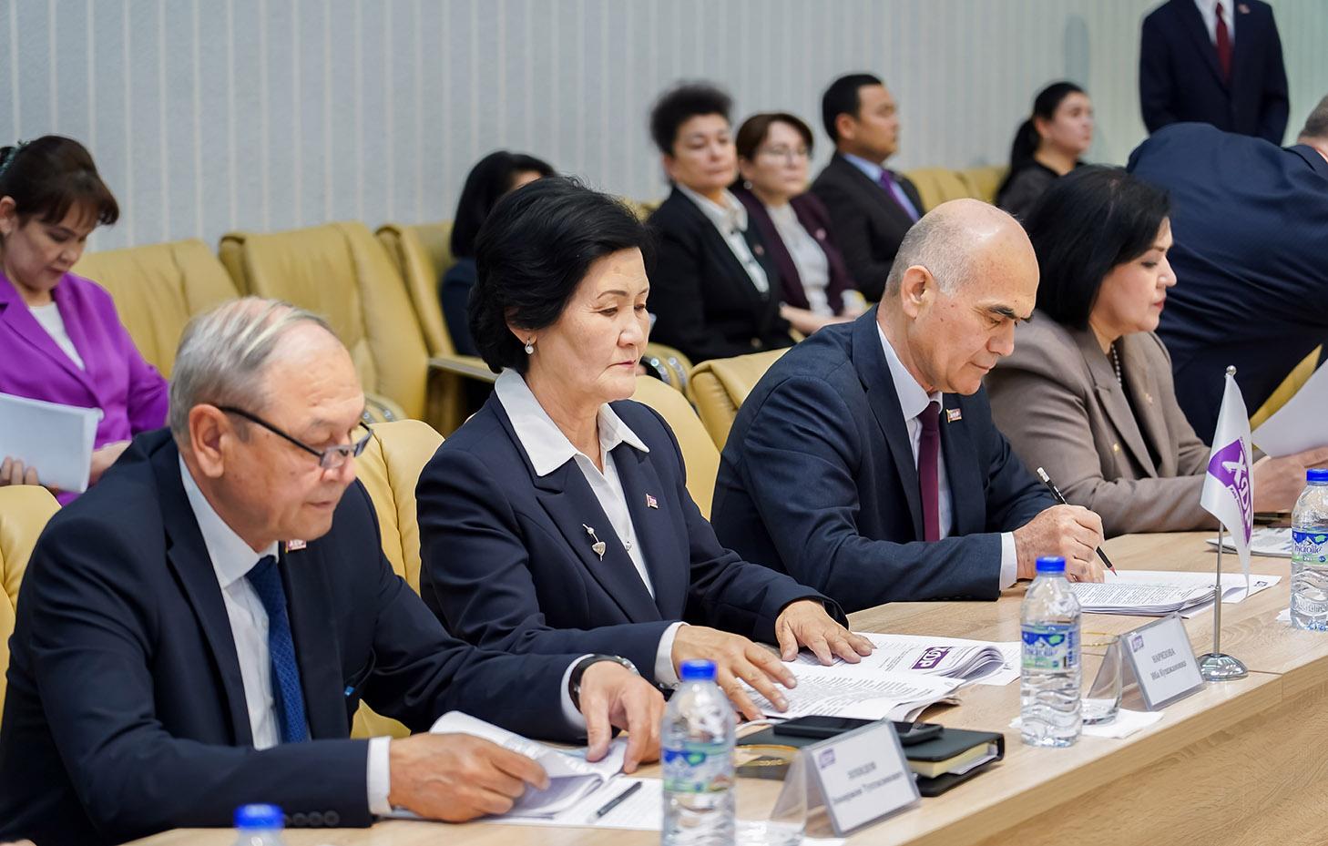 O‘zbekiston XDP Markaziy Kengashining Plenumi bo‘lib o‘tdi