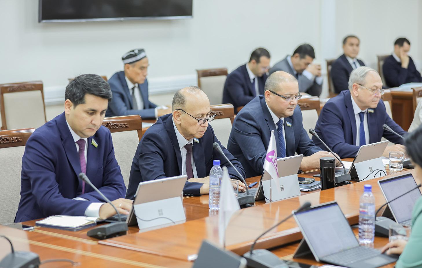 Коммунал соҳа, меҳнат ҳуқуқи ҳимояси – фракция эътиборида