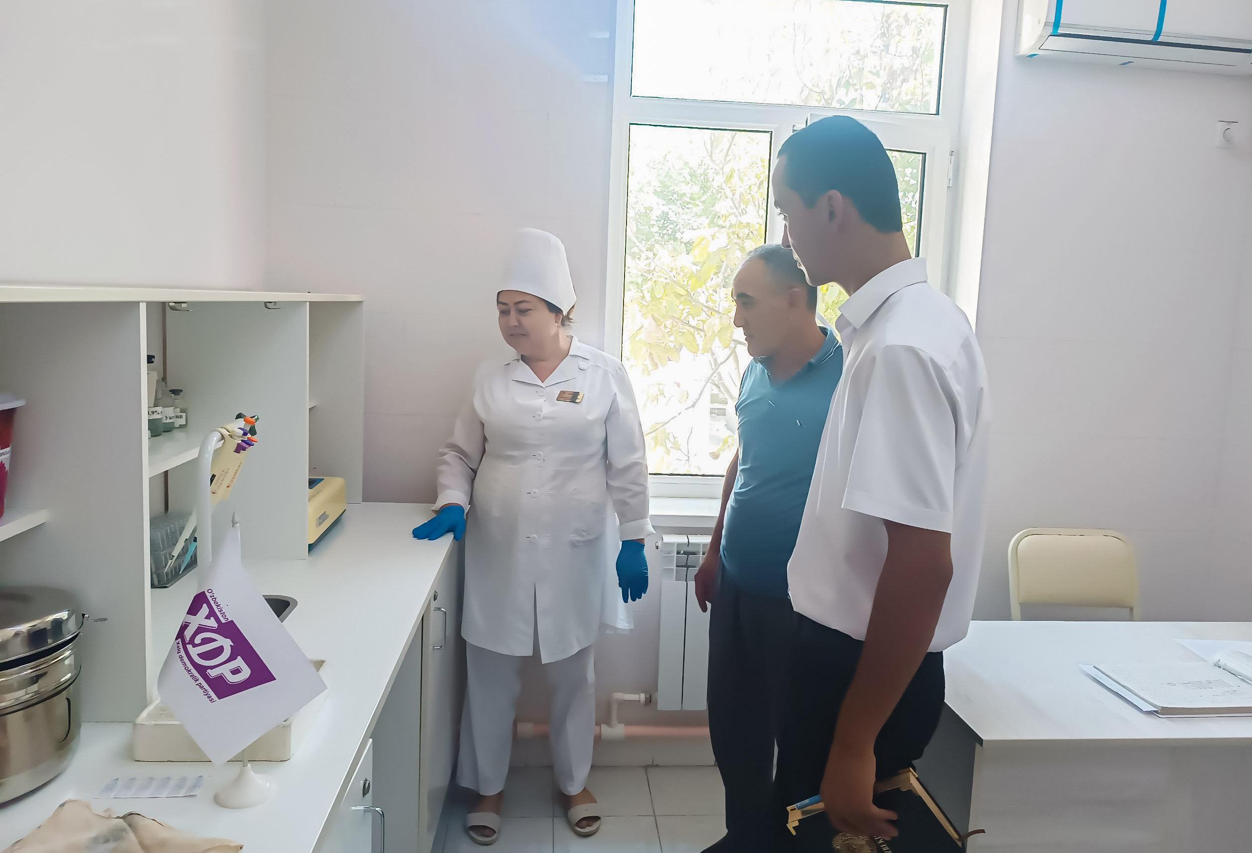 Karmanadagi oilaviy shifokorlik punkti o‘rganilib, “Salomatlik aksiyasi” o‘tkazildi