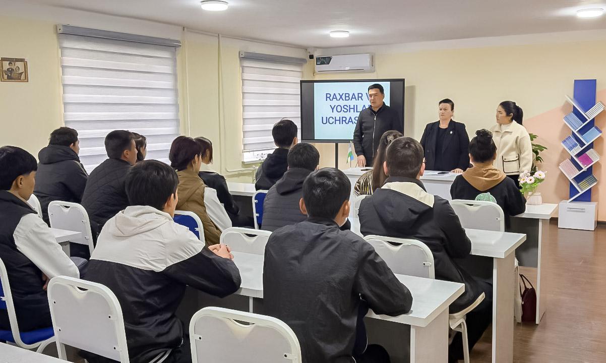 Депутат ёшлар билан очиқ мулоқот ўтказди