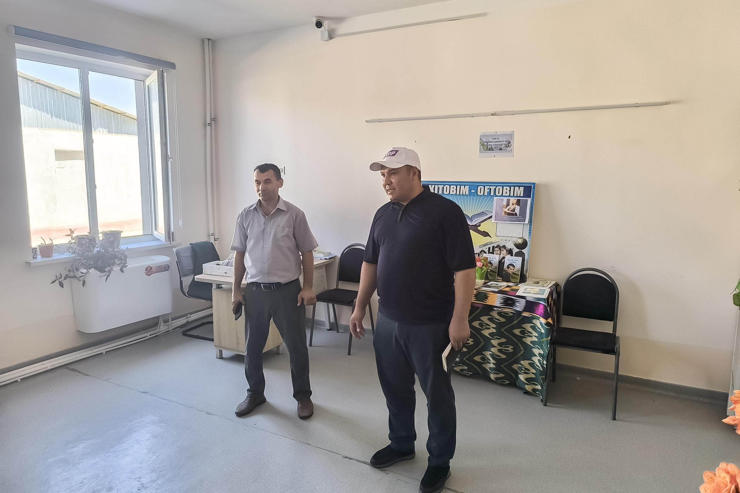 Deputat maktabning yangi o‘quv yiliga tayyorgarligini o‘rgandi