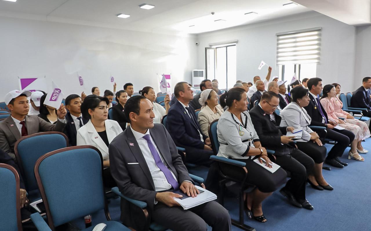 Qoraqalpog‘istonliklar saylovoldi dastur loyihasiga takliflar berdi