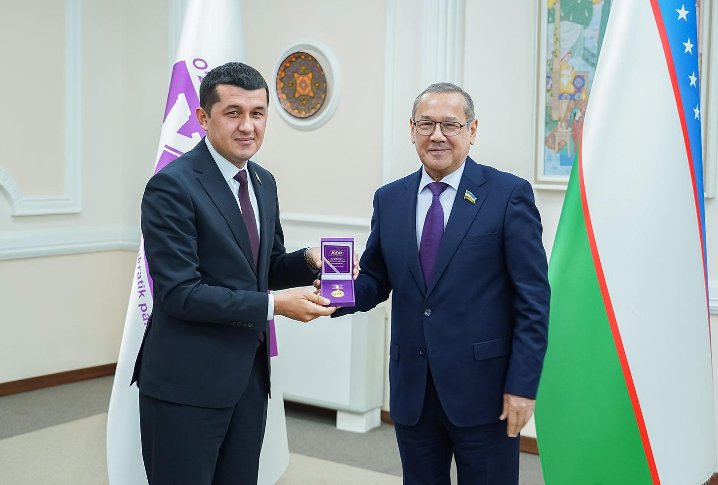 Partiya dasturiy maqsadlariga xizmat qiliş – asosiy mas’uliyat