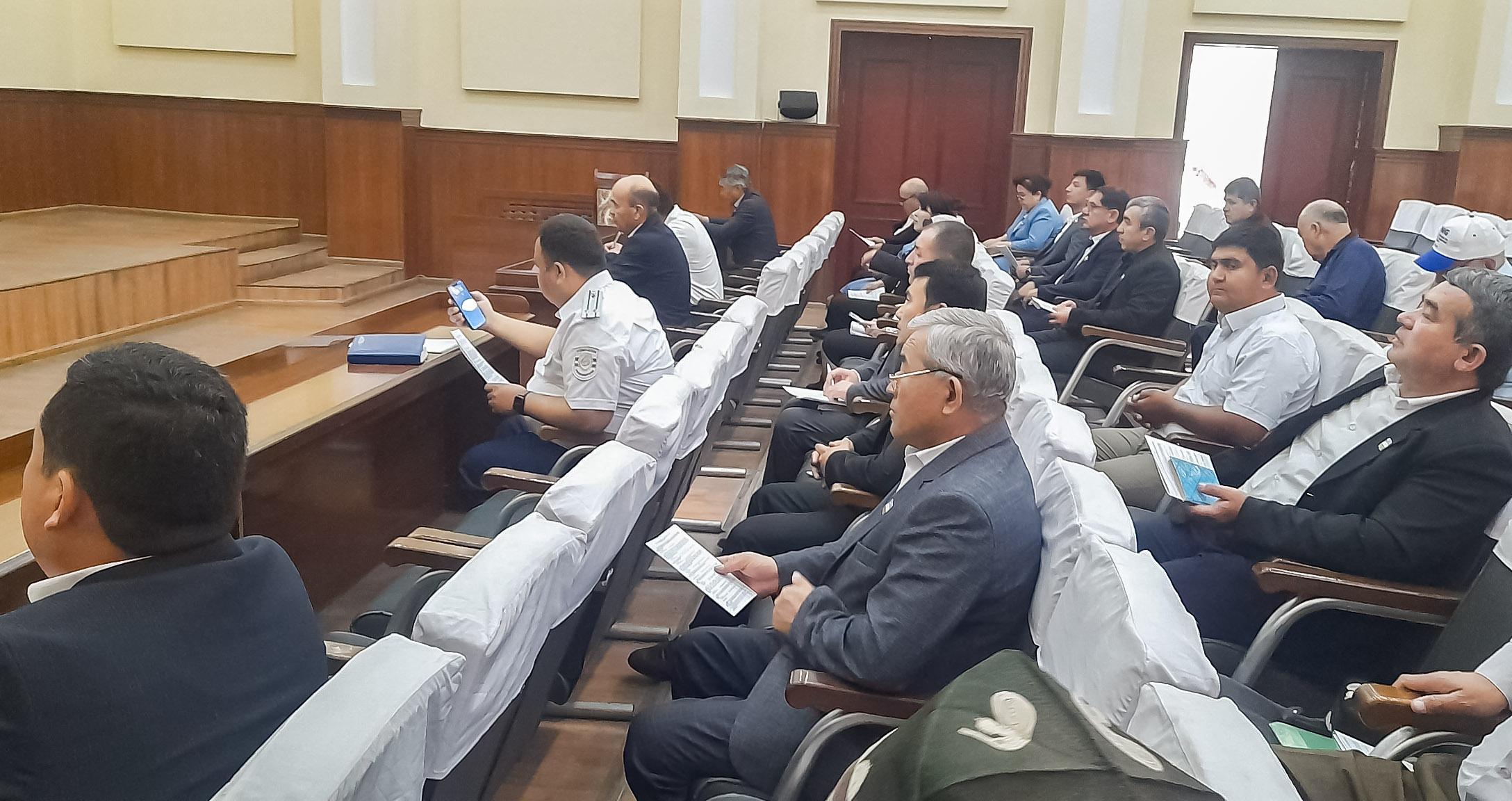 Namangan tumani Kengashi sessiyasida davlat maktabgacha ta’lim tashkilotlarida olib borilgan o‘rganishlar muhokama qilindi