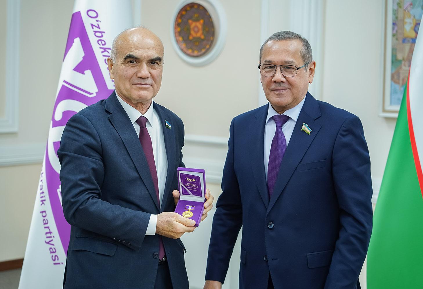 Partiya dasturiy maqsadlariga xizmat qiliş – asosiy mas’uliyat