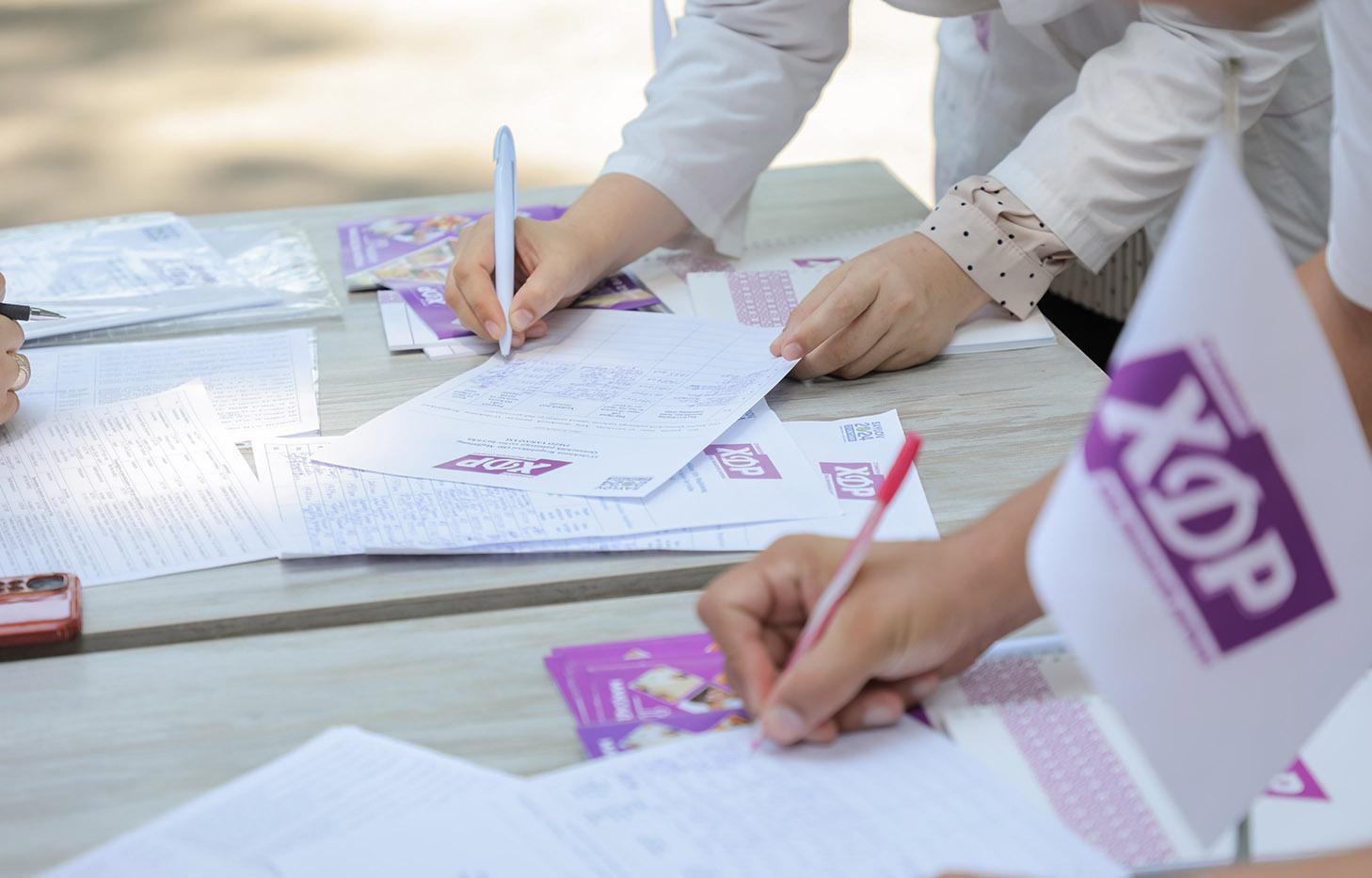 Tashkent residents are active in collecting signatures