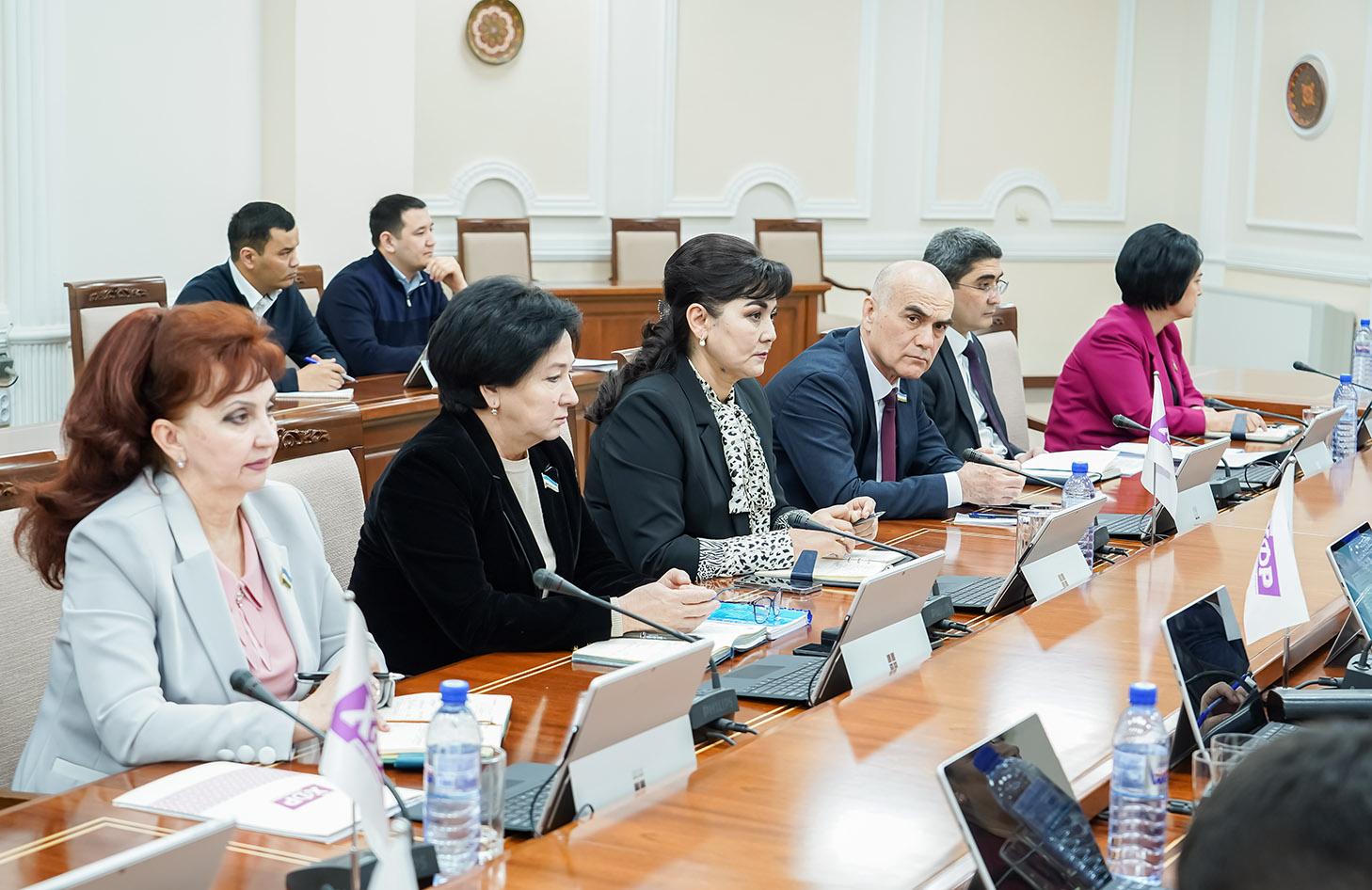 Saylov okruglaridagi o‘rganishlar va ijtimoiy masalalarga yechim topilmoqda
