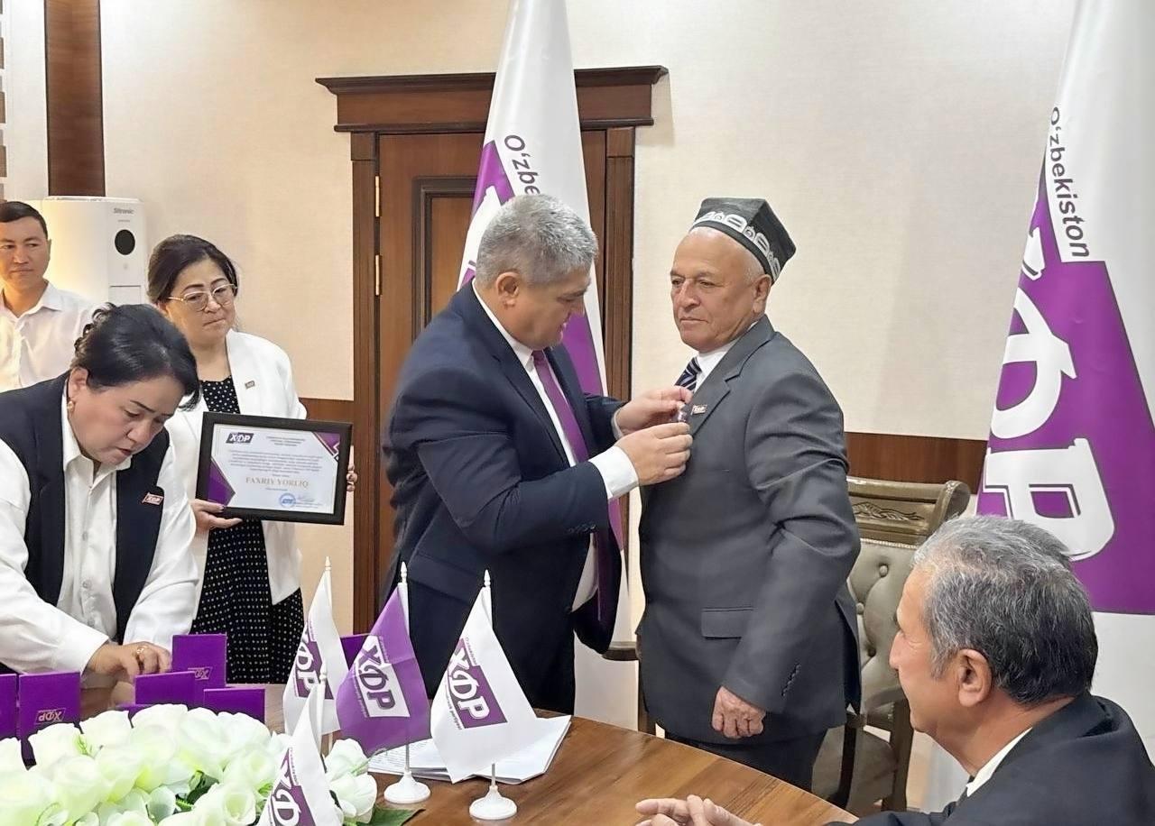 O‘zbekiston XDP Surxondaryo viloyat kengashida partiyaning 34 yilligi munosabati bilan tadbir o‘tkazildi