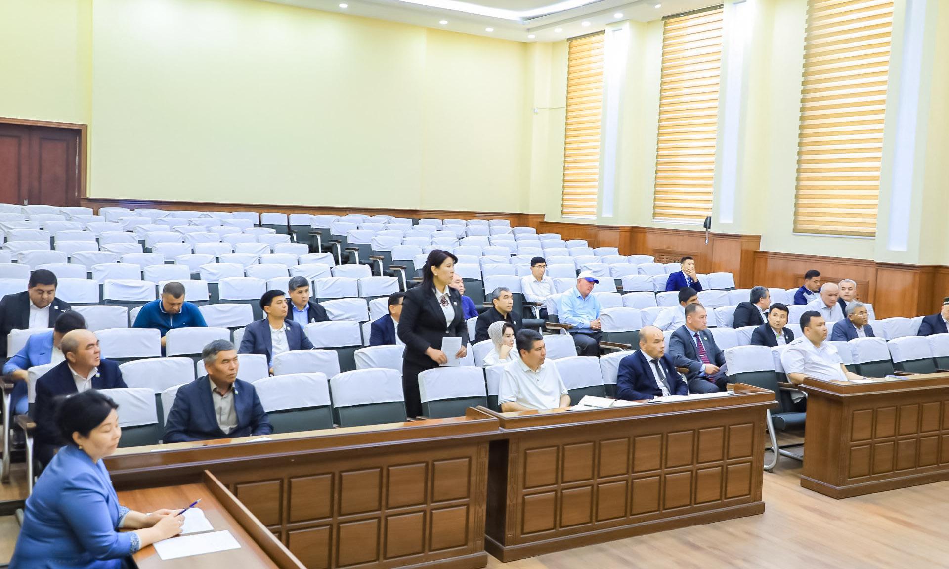 Namangan tumanida O‘zbekiston XDP guruhi tashabbusi bilan o‘rganilgan masala sessiyada muhokama etildi