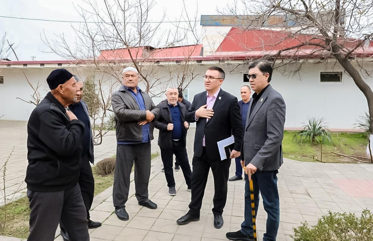 Сайёр қабулда фуқаролар мурожаатлари тингланди