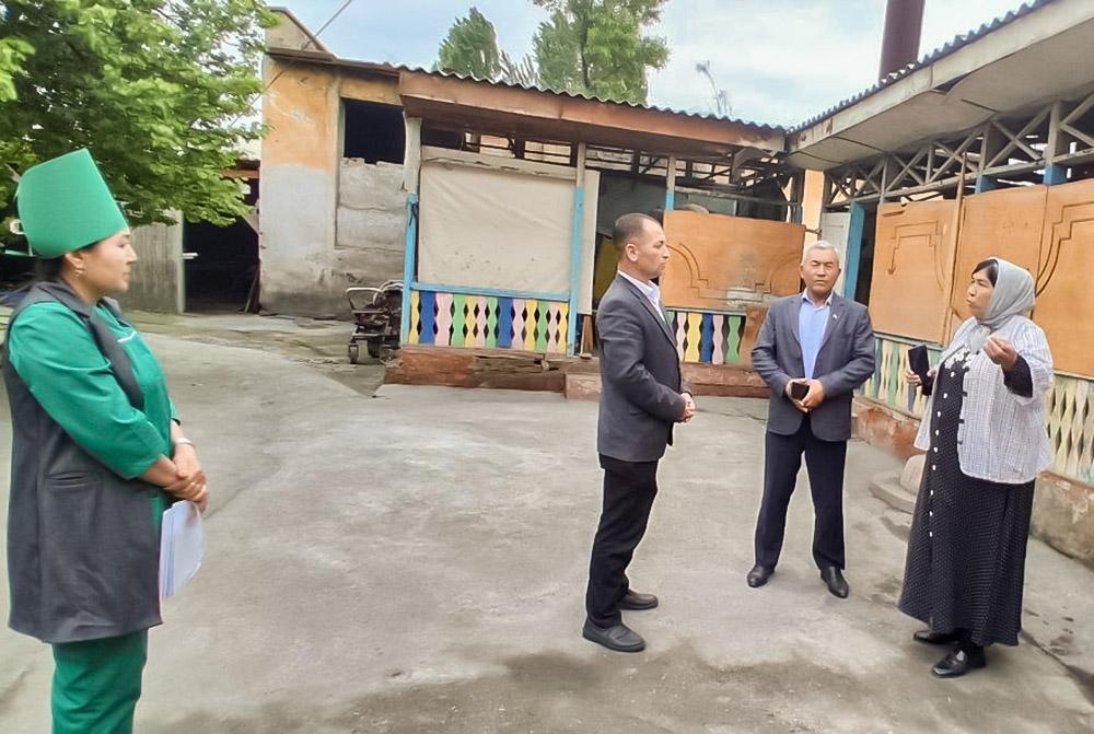 Мактабгача таълим ташкилотларидаги болалар учун соғлом овқатланиш аҳволи ўрганилмоқда