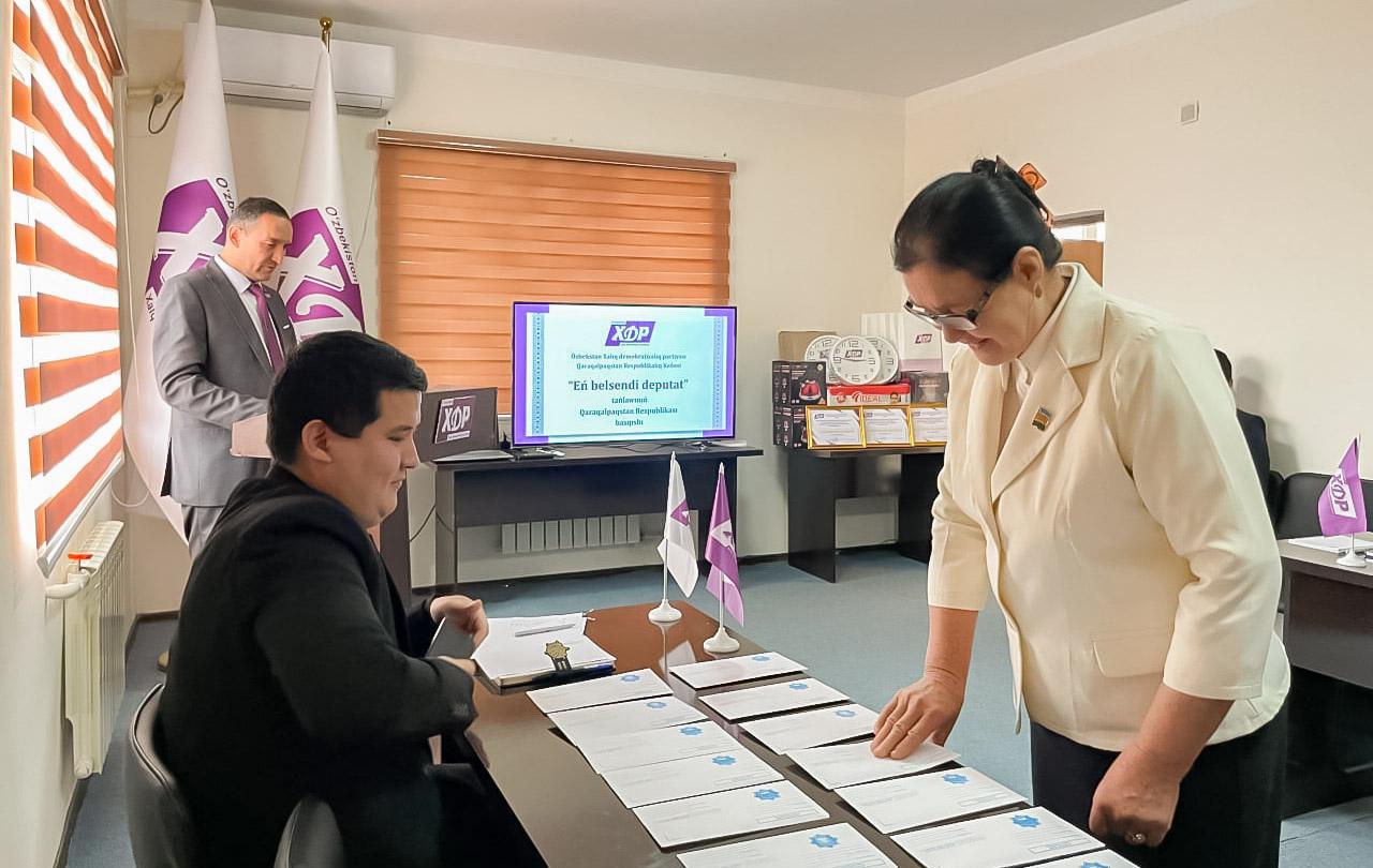 “Eng faol deputat” ko‘rik-tanlovining Qoraqalpog‘iston Respublikasi bosqichi o‘tkazildi