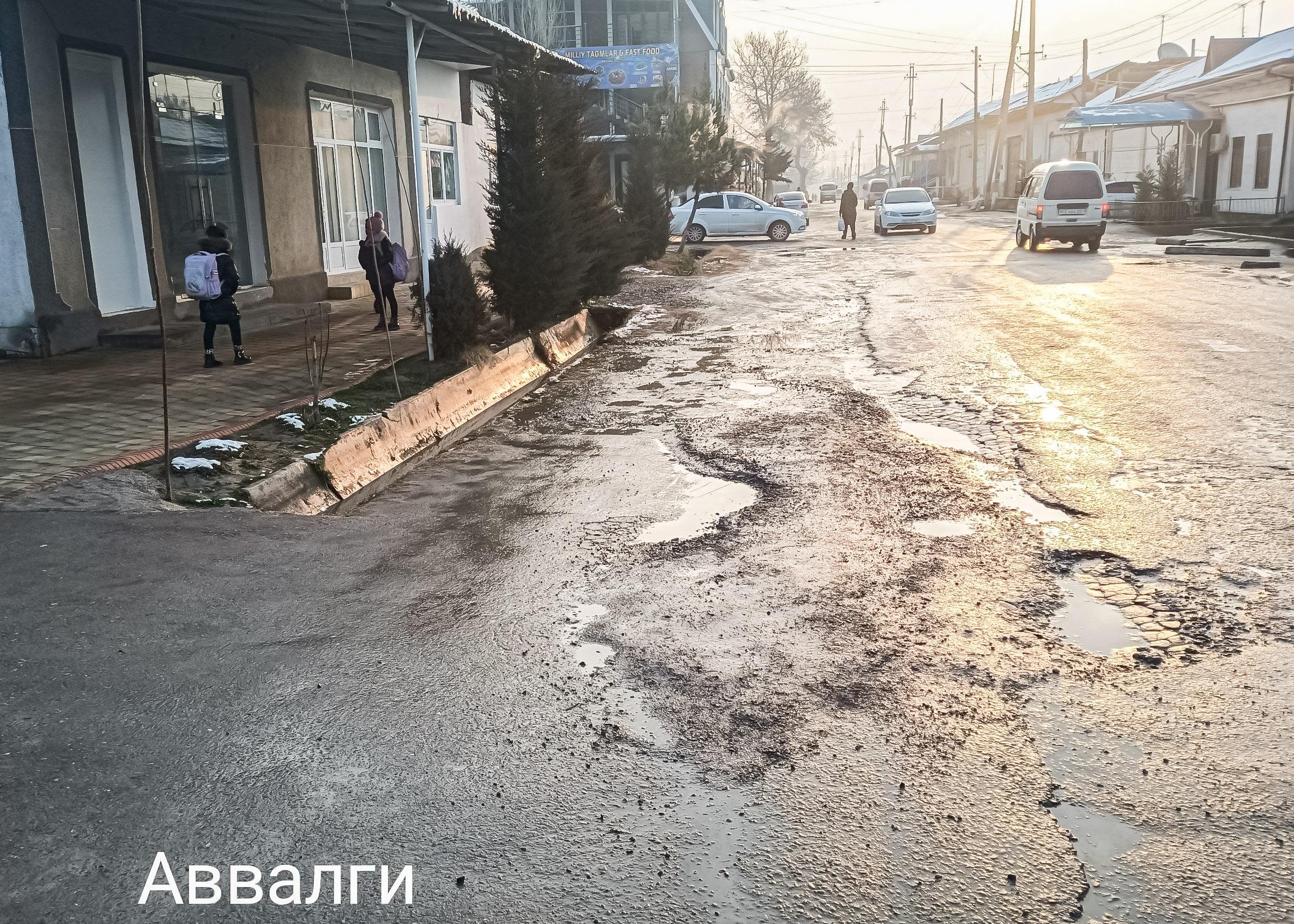 Депутатимиз йўл таъмири масаласини ҳал қилди