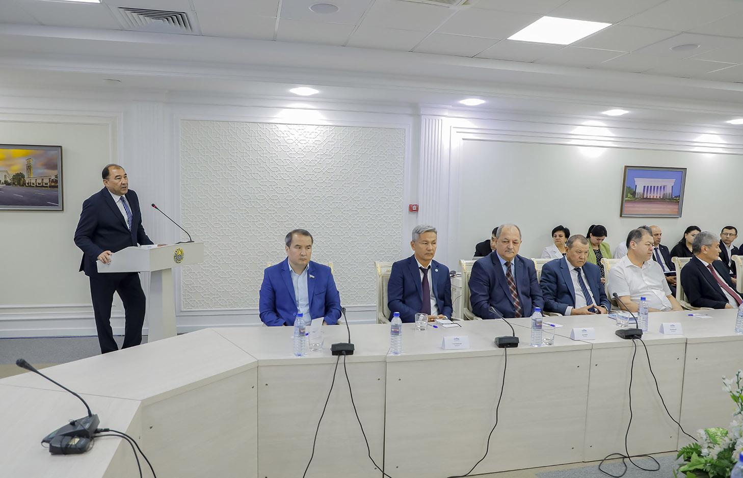 Иқтисодий ва тарихий тараққиётга янгича назар
