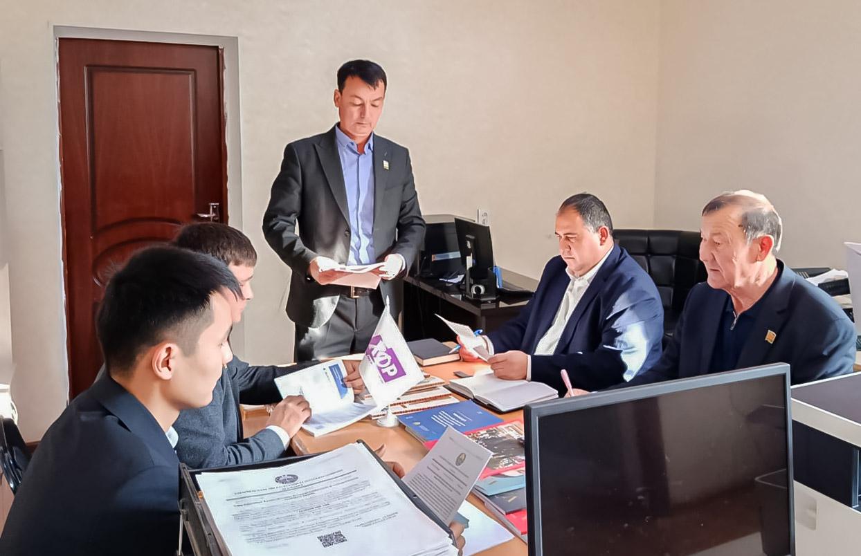 Тахиатошда “Камбағалликдан фаровонлик сари” дастури ижроси ўрганилди