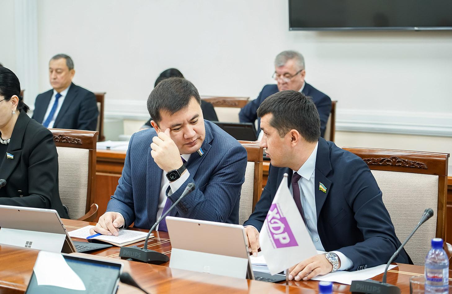 O‘zXDP fraksiyasi: Xalq manfaatlari – qonunchilik muhokamalarining bosh mezoni bo‘lishi kerak