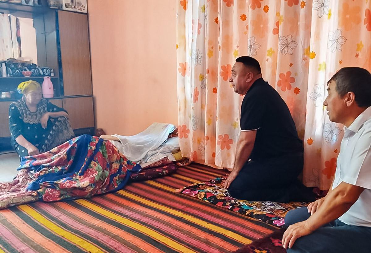 Deputatlar xalq manfaati yo‘lida amaliy ishlarni davom ettirmoqda