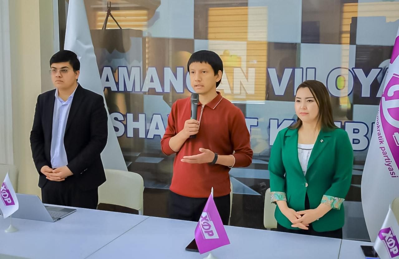 Yoshlar ishtirokida siyosiy intellektual turnir o‘tkazildi