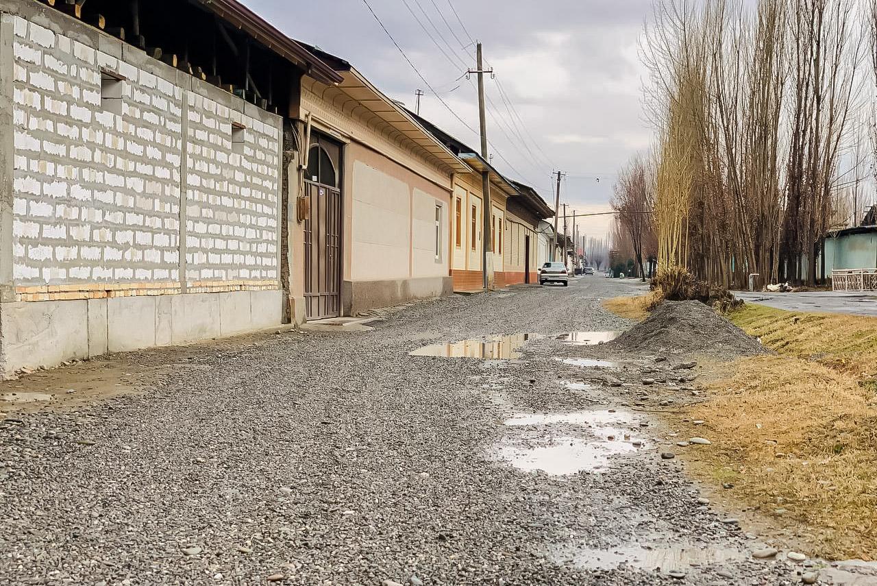 Депутат аҳоли мурожаатларини жойида ўрганиб, муаммоларга ечим топишга киришди