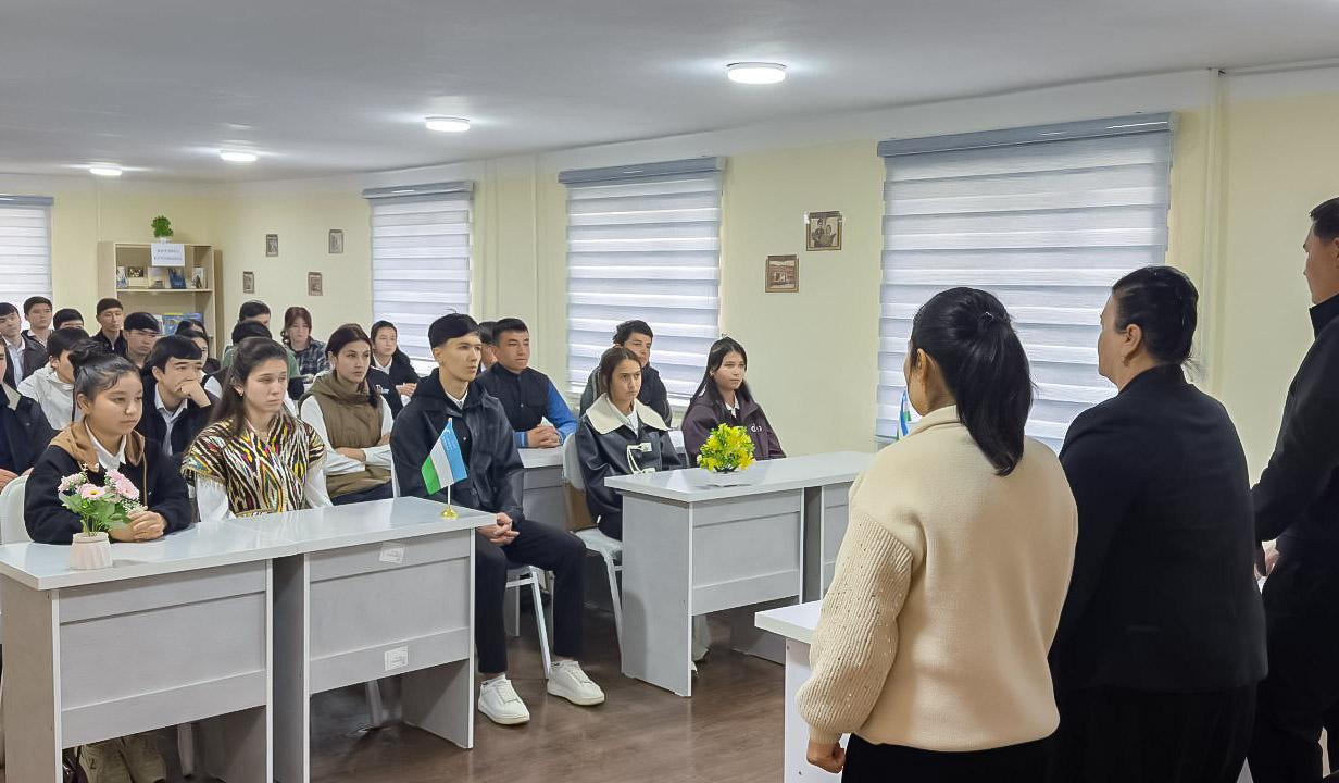 Депутат ёшлар билан очиқ мулоқот ўтказди